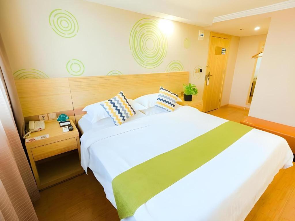 Greentree Inn Shanghai Guangxin Road Tongji Hospital Express Hotel Екстериор снимка