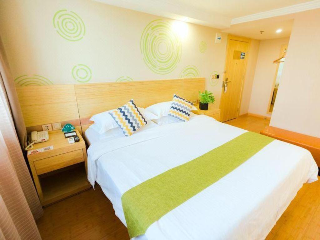 Greentree Inn Shanghai Guangxin Road Tongji Hospital Express Hotel Екстериор снимка